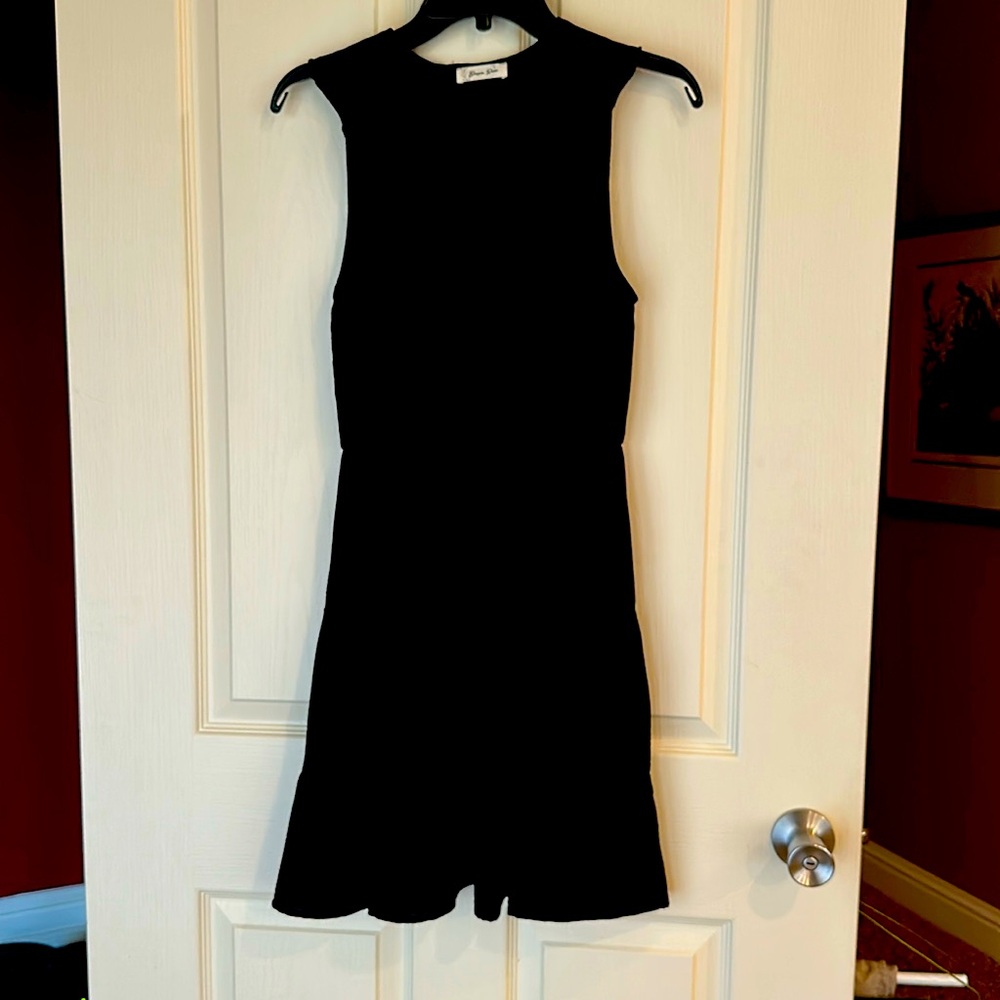 Black ruffle short dress Size Small. NWOT
